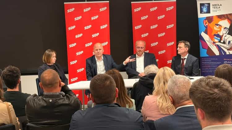 SDP u Karlovcu održao tribinu o kraćem radnom tjednu