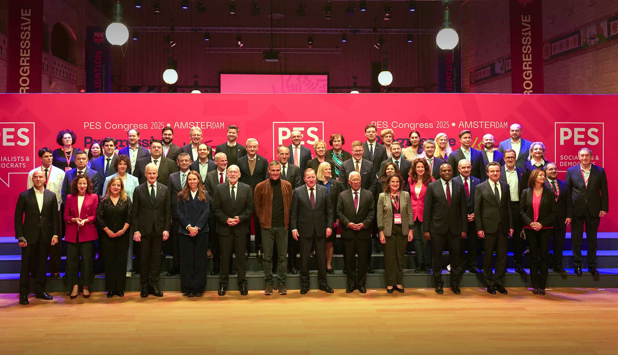 SDP na Kongresu PES-a u Amsterdamu